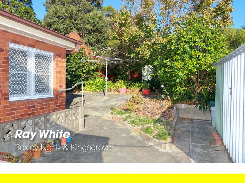 28 Banner Road, Kingsgrove NSW 2208