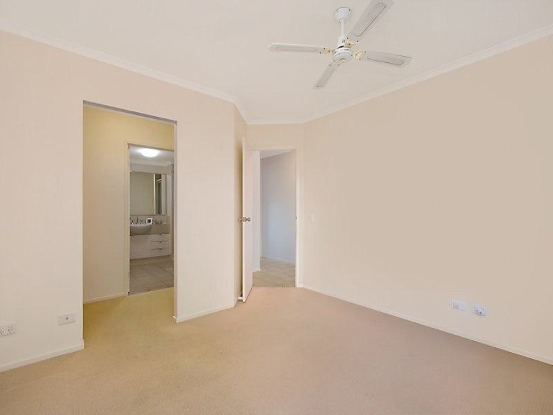 7/7 Stapylton Street, Coolangatta QLD 4225