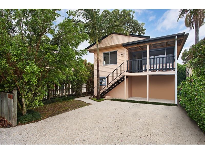 136 Riverside Dve, Tumbulgum NSW 2490