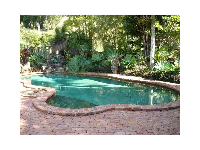 8 Harry’s Road, Crystal Creek NSW 2484