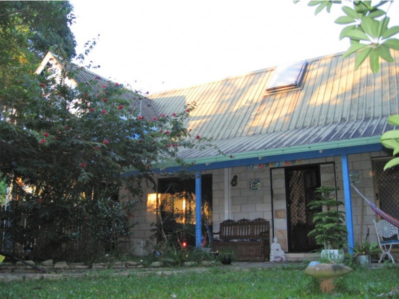 242 Clothiers Creek Road, Nunderi NSW 2484