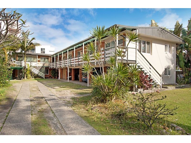 6/4 Johnston, Bilinga QLD 4225