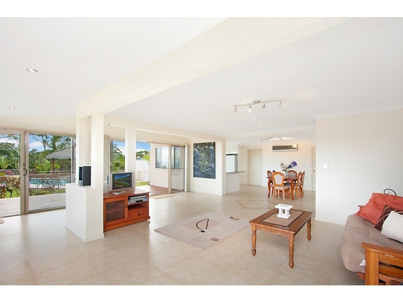 8 Garden of Eden Road, Tomewin, Murwillumbah NSW 2484