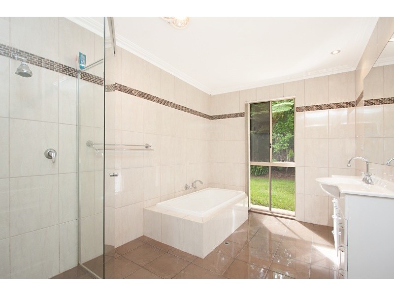 8 Garden of Eden Road, Tomewin, Murwillumbah NSW 2484
