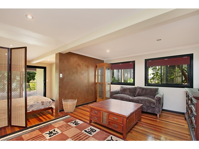 58 Garrick Street, Coolangatta QLD 4225