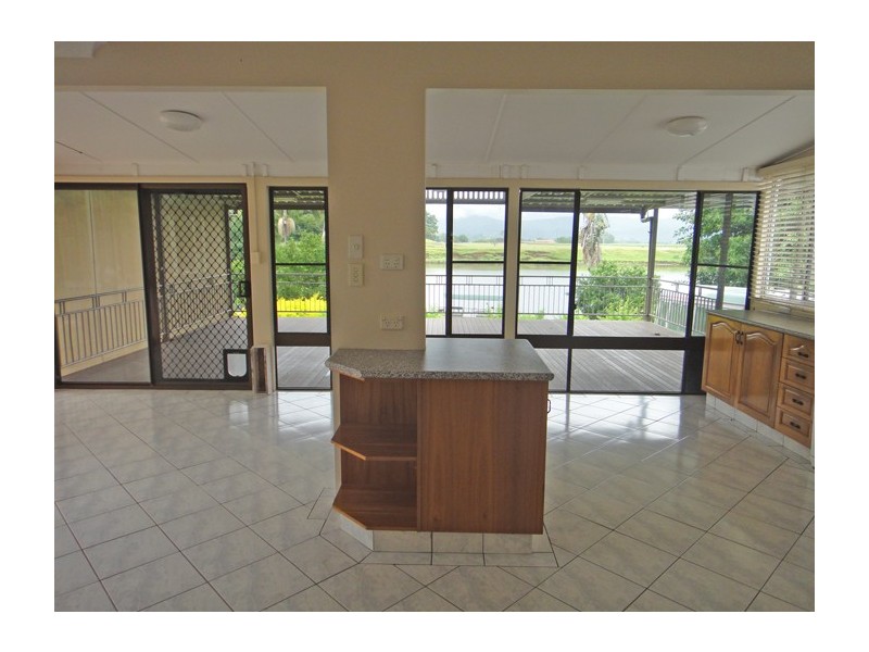 233 Tweed Valley Way, Murwillumbah NSW 2484