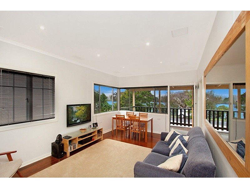 136 Riverside Drive, Tumbulgum NSW 2490