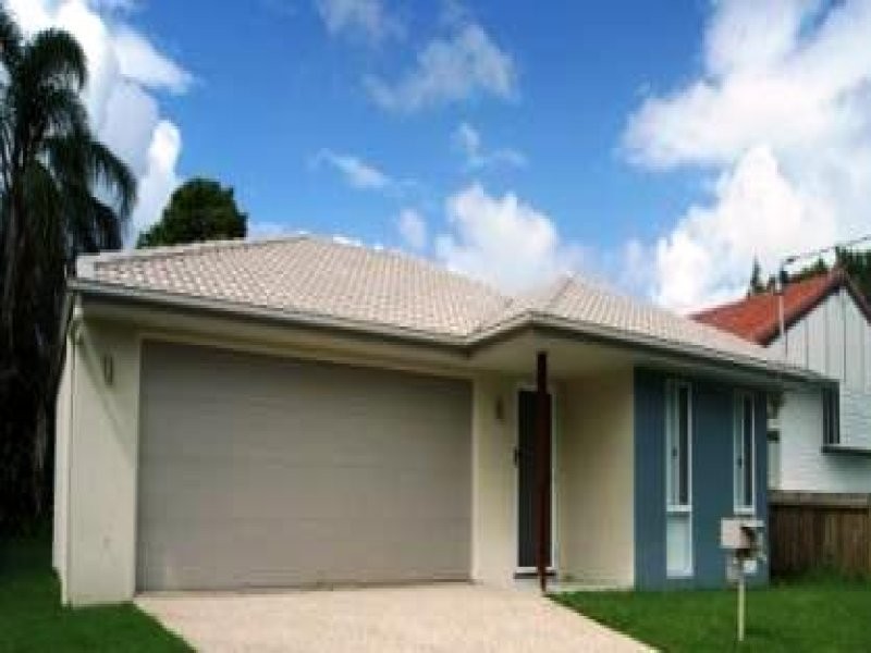 1A Edwin Street, Redcliffe QLD 4020