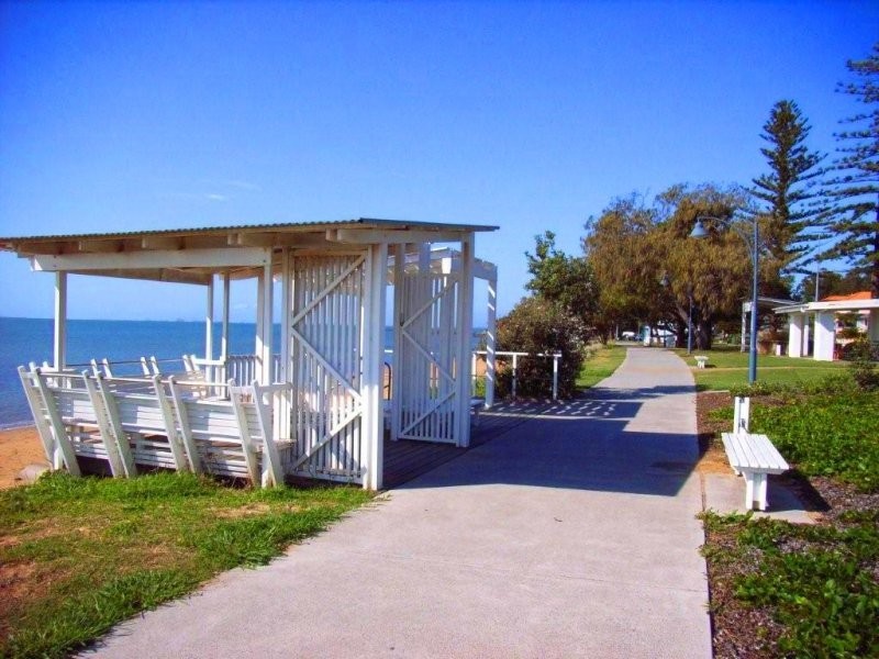 2/3 MacDonnell Road, Margate QLD 4019