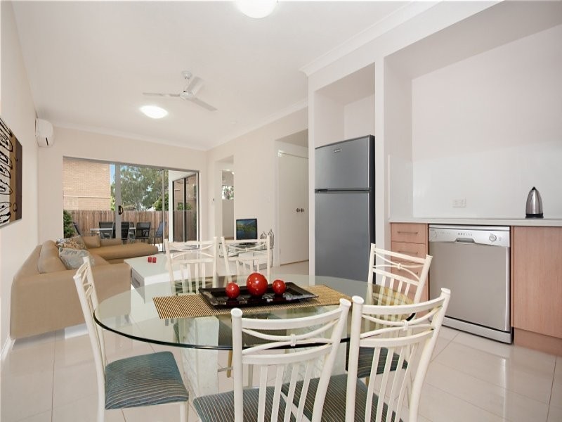 2/53 Handford Road, Zillmere QLD 4034