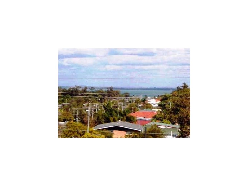 121 Maine Road, Clontarf QLD 4019