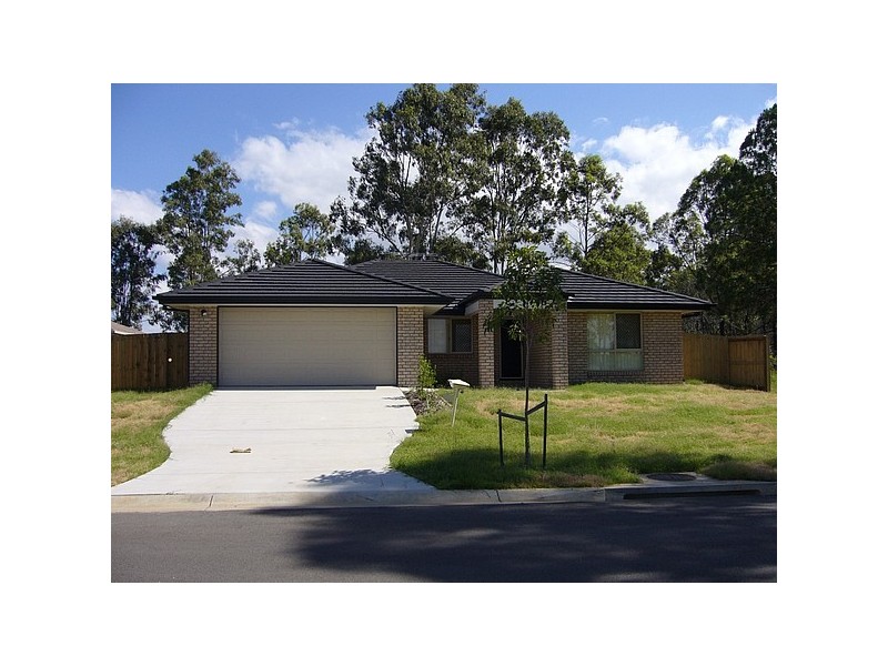 2 Renmark Crescent, Caboolture South QLD 4510