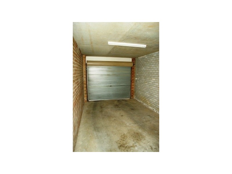 1/162 Prince Edward Parade, Scarborough QLD 4020