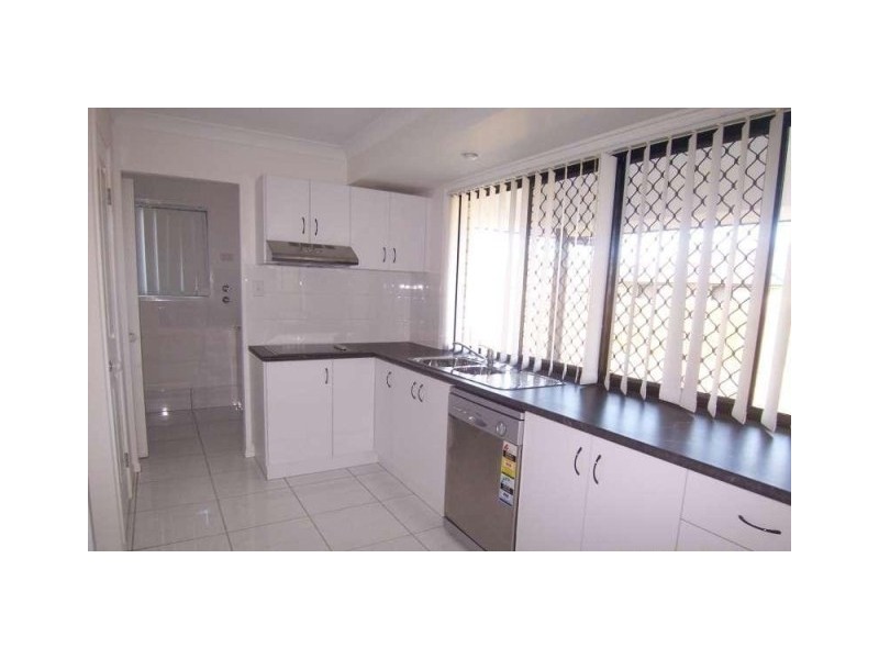 30 Grassdale Crescent, Morayfield QLD 4506