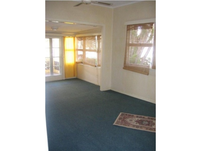 46 Donkin Street, Scarborough QLD 4020