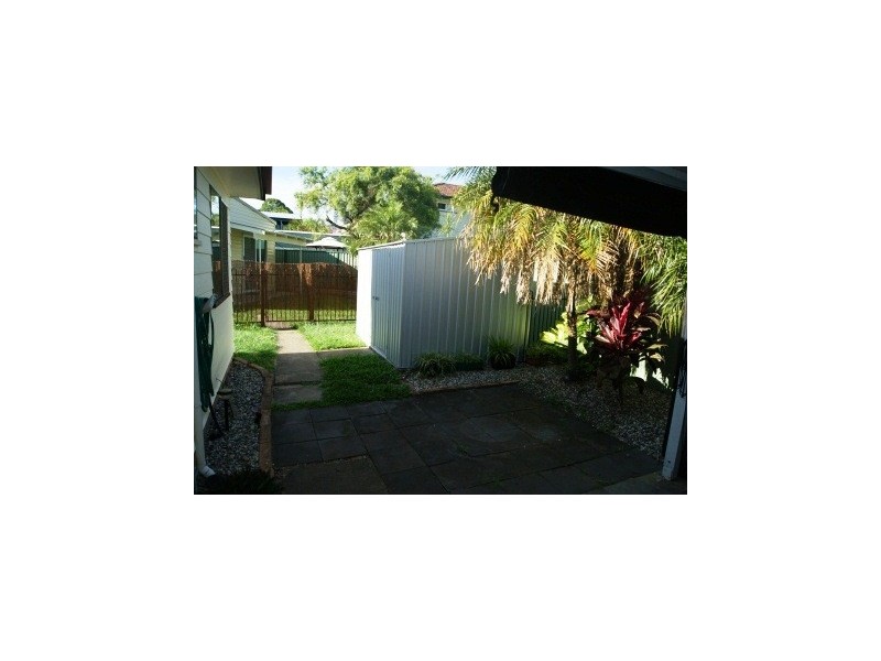 52 Pikett Street, Clontarf QLD 4019