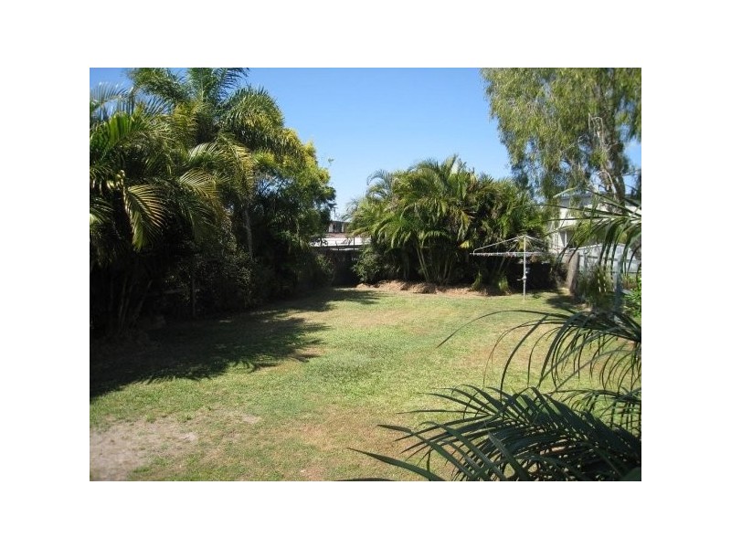 21 Frank Street, Scarborough QLD 4020