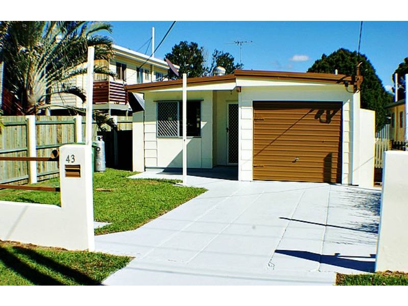 43 O’Connell Street, Redcliffe QLD 4020