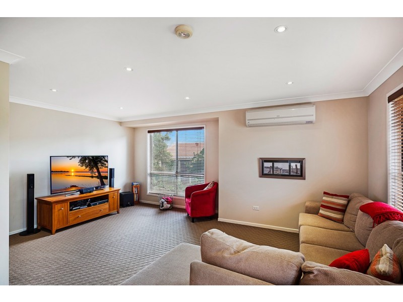 9 Box Street, Rangeville QLD 4350