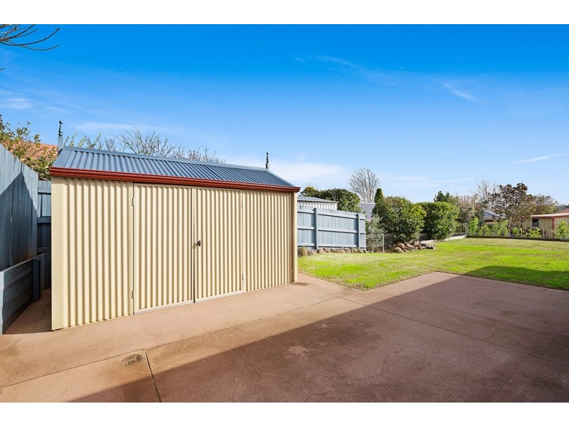 9 Box Street, Rangeville QLD 4350