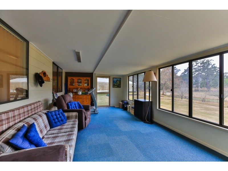 105 Wockner Road, Hampton QLD 4352