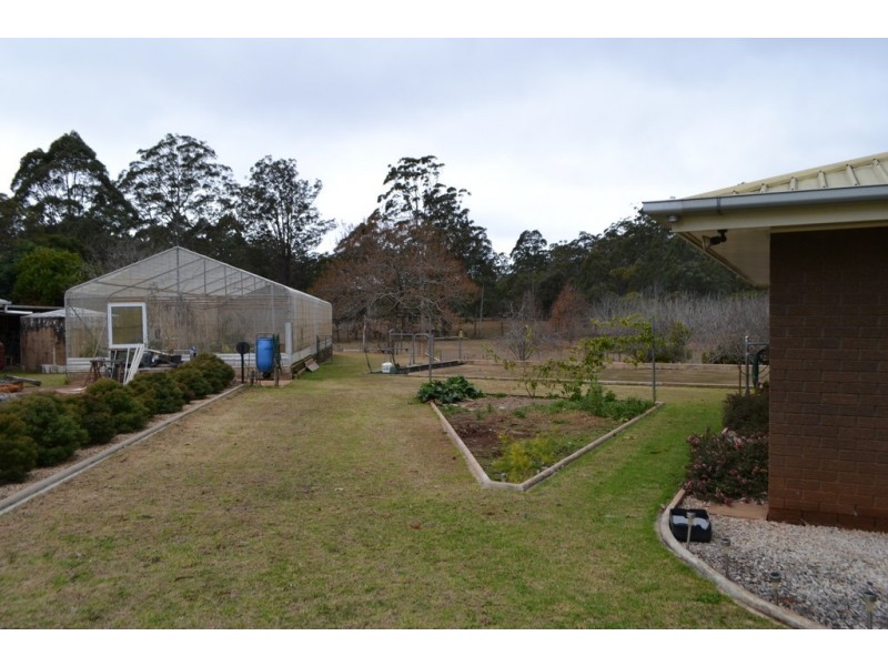 105 Wockner Road, Hampton QLD 4352