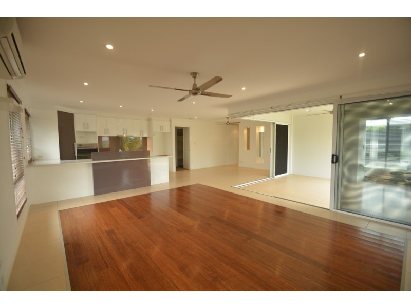 47 Nioka Drive, Highfields QLD 4352
