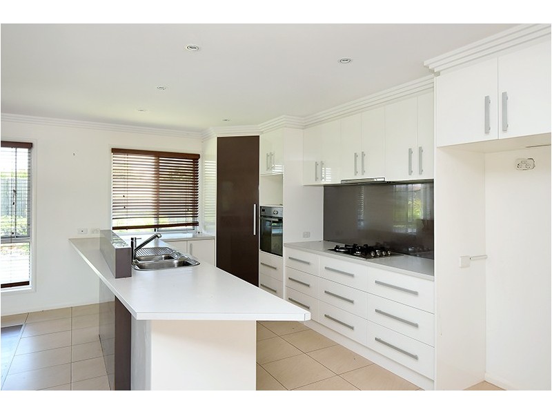 47 Nioka Drive, Highfields QLD 4352