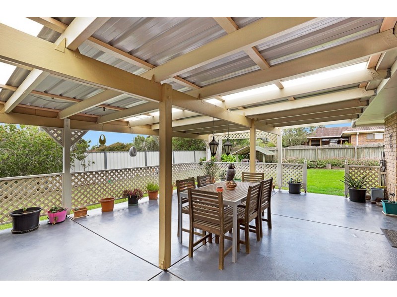 15 Poinciana Street, Newtown QLD 4350