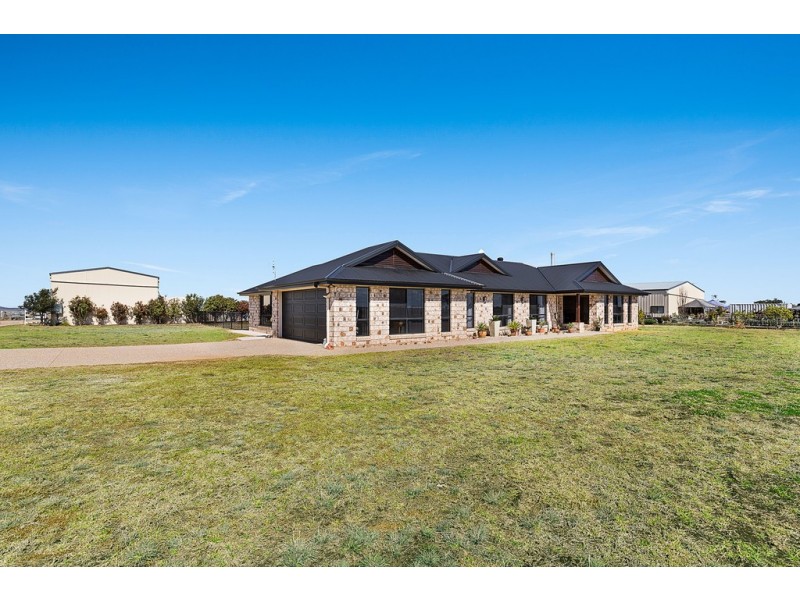 295 Umbiram Road, Wyreema QLD 4352