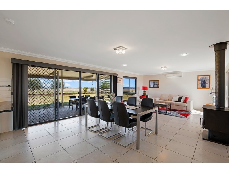 295 Umbiram Road, Wyreema QLD 4352