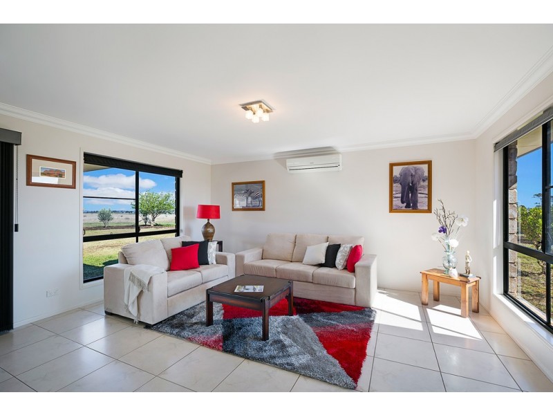 295 Umbiram Road, Wyreema QLD 4352