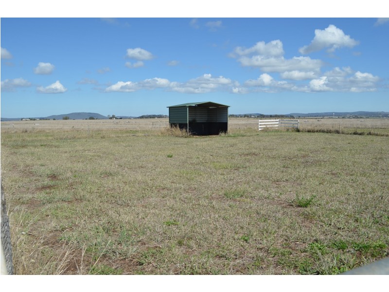 295 Umbiram Road, Wyreema QLD 4352