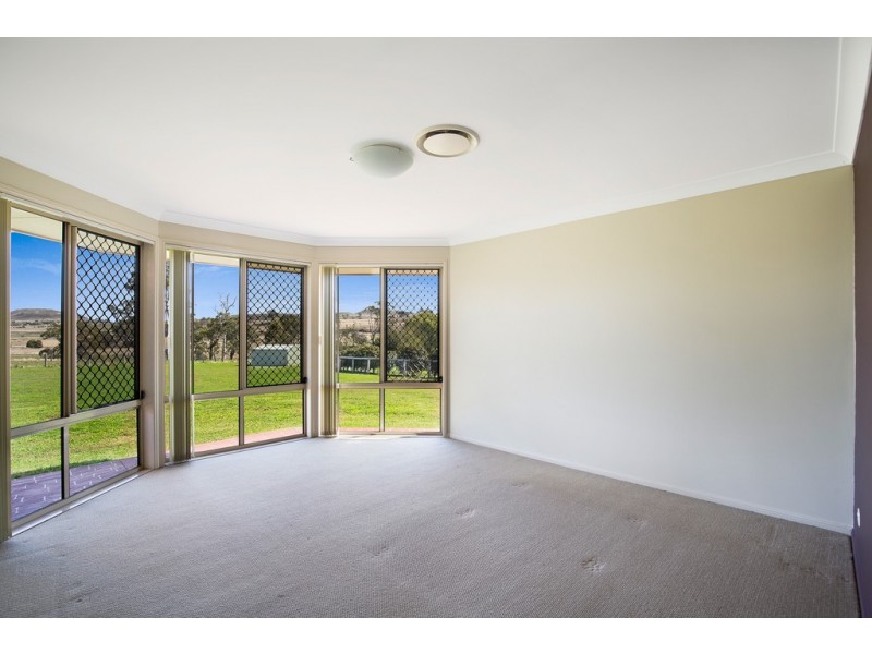 26 Windemere Drive, Hodgson Vale QLD 4352