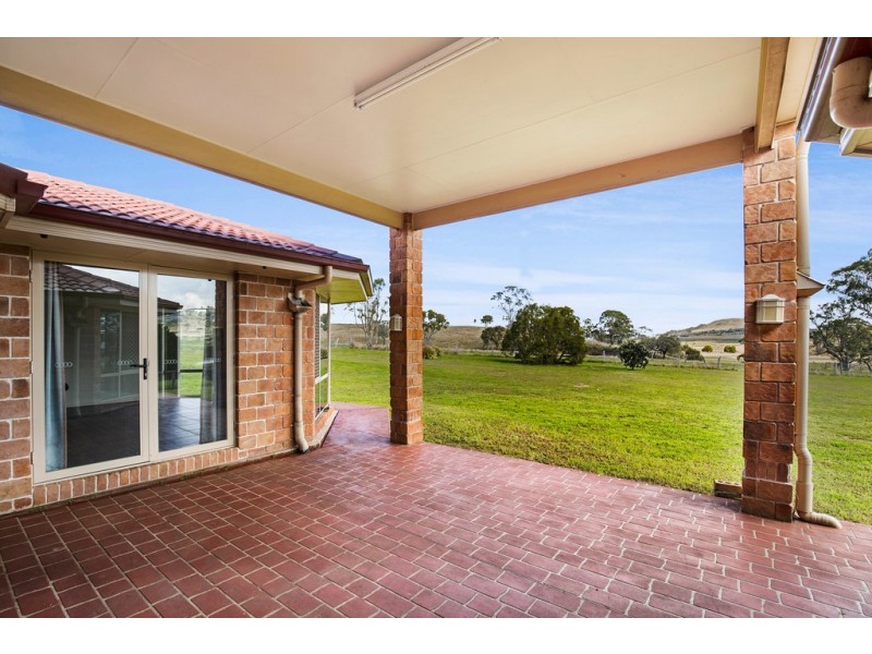 26 Windemere Drive, Hodgson Vale QLD 4352
