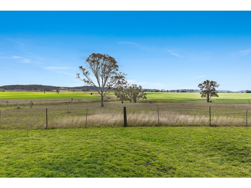 534 Doolan Road, Nobby QLD 4360