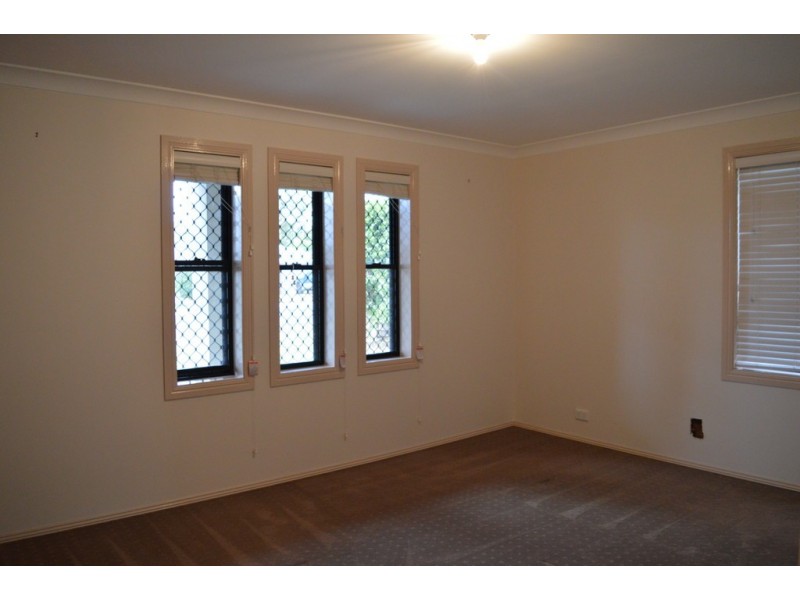 26 Hibiscus Drive, Centenary Heights QLD 4350