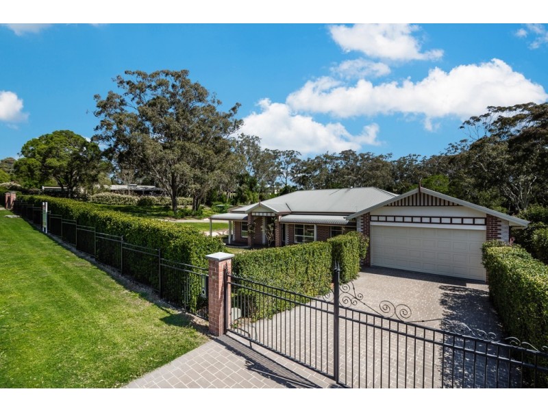 3 Woolmer Road, Highfields QLD 4352