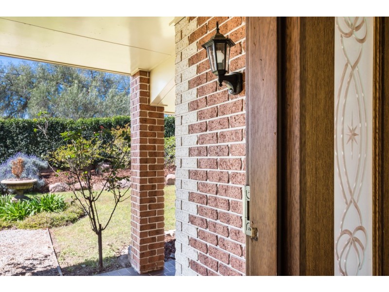3 Woolmer Road, Highfields QLD 4352