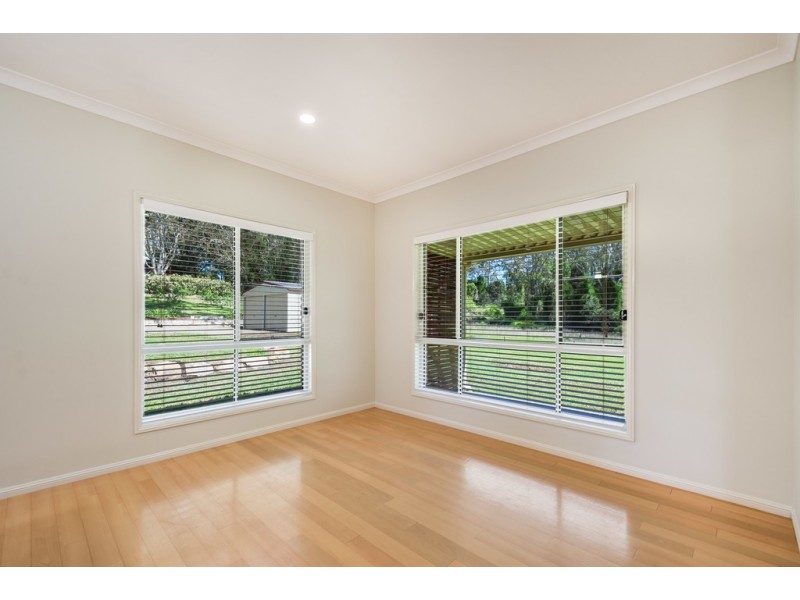 3 Woolmer Road, Highfields QLD 4352