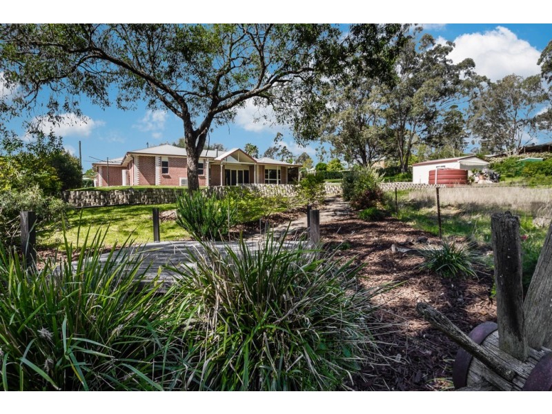 3 Woolmer Road, Highfields QLD 4352