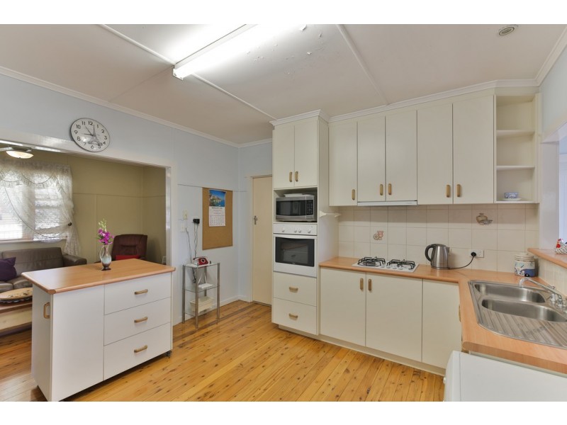 29 Diagonal Street, South Toowoomba QLD 4350