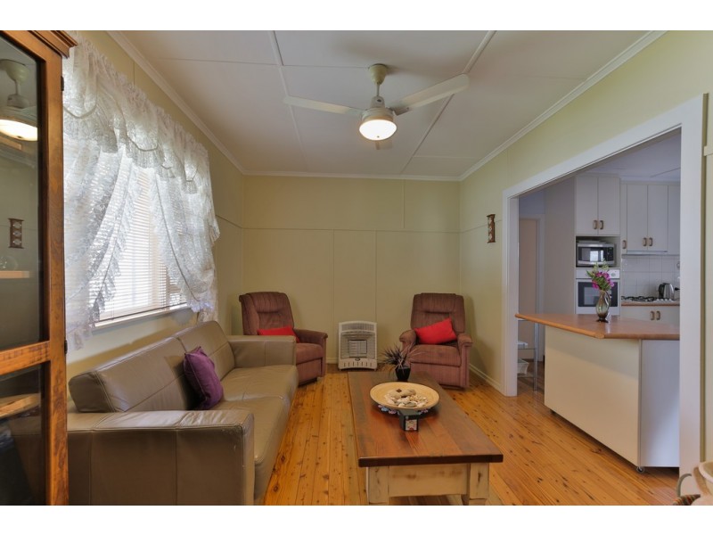 29 Diagonal Street, South Toowoomba QLD 4350