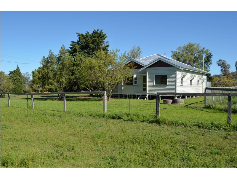 104 Ted Mengel Road, Felton QLD 4358