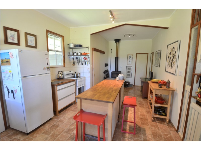 104 Ted Mengel Road, Felton QLD 4358