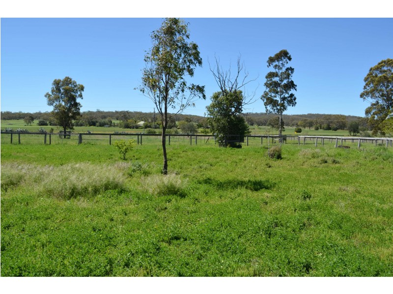 104 Ted Mengel Road, Felton QLD 4358