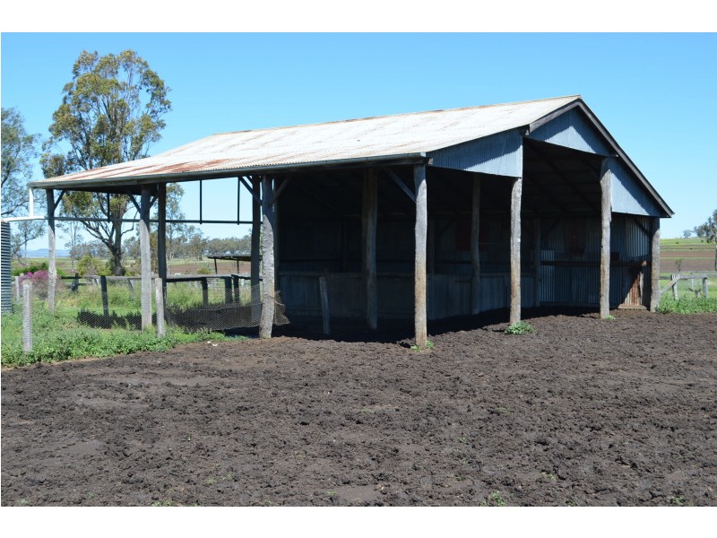 104 Ted Mengel Road, Felton QLD 4358