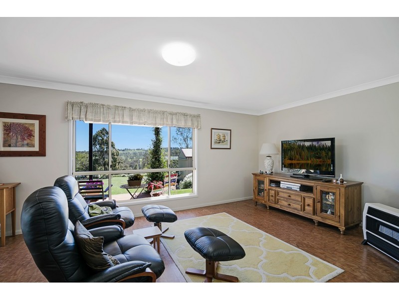 6 Roseburn Court, Torrington QLD 4350