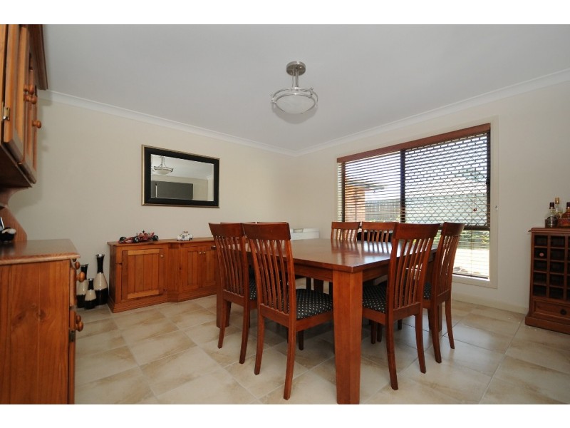 6 Campbell Drive, Highfields QLD 4352