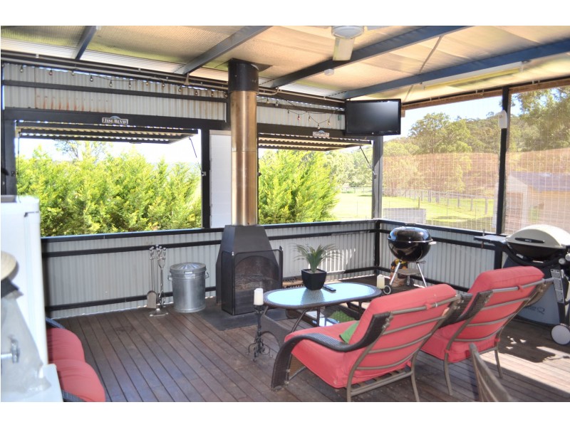 537 North Branch Road, Goomburra QLD 4362